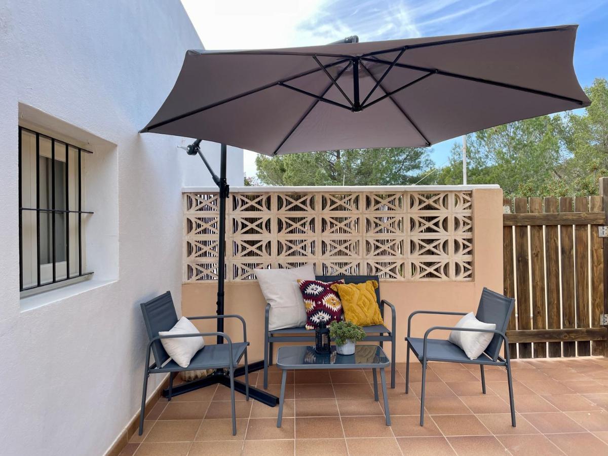Apartamentos Carabela Playa Migjorn Εξωτερικό φωτογραφία