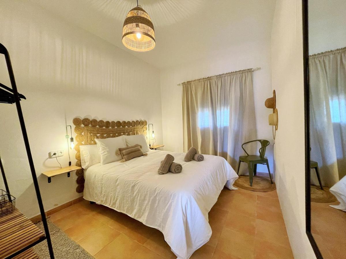 Apartamentos Carabela Playa Migjorn Εξωτερικό φωτογραφία
